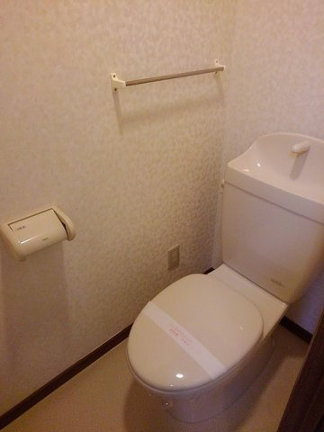 カーサ・デ・ナカスジのトイレ|落ち着いたトイレです