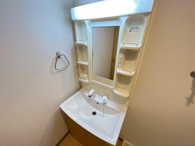 リベルテの洗面所|洗髪洗面化粧台