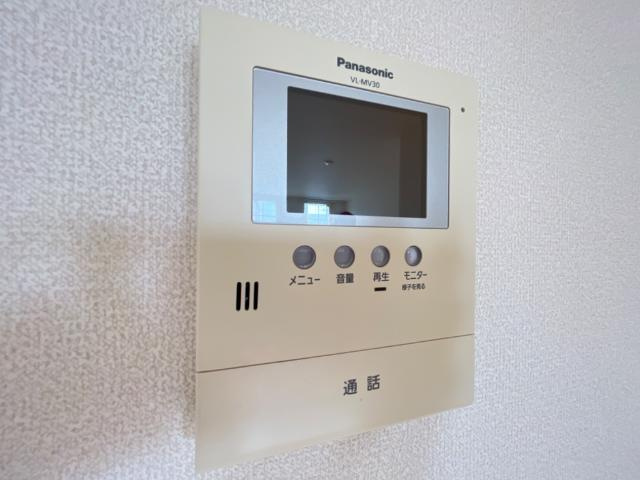 リベルテの内装|カメラ付インターホン