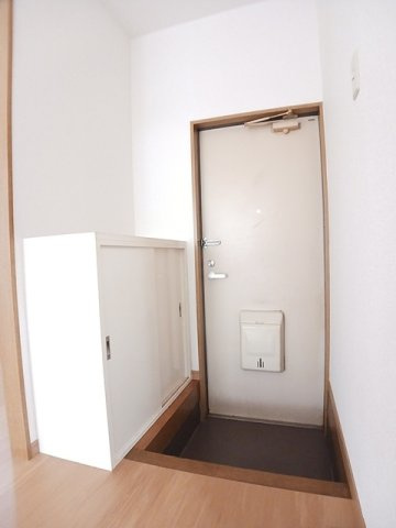 フォレスト中嶋の玄関