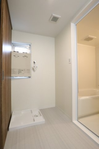 青山マンションの脱衣所|脱衣場