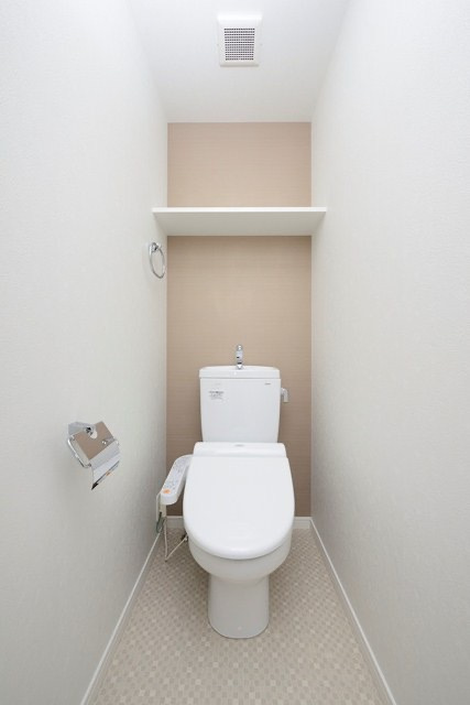 新品家具付きマンション舞鶴20(KaGood福岡)のトイレ