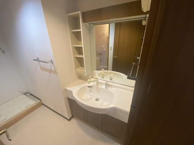独立洗面化粧台付き☆