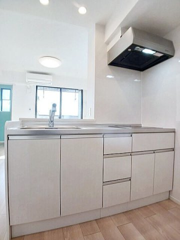 フィオーレ・ショウエイ　Ｂのキッチン|使い勝手の良いカウンターキッチンです♪