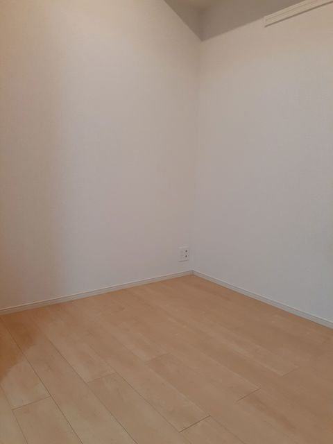 サウスウィンドⅡの寝室|クローゼット付のお部屋です☆