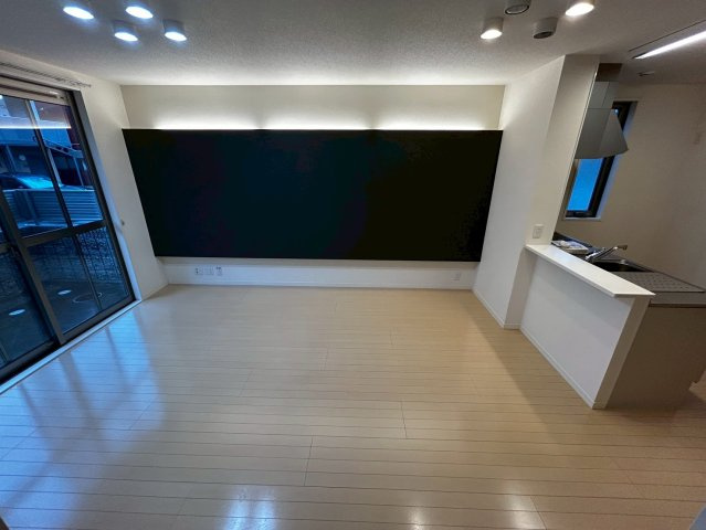 ヴィアソーレ Ａ棟の居間・リビング