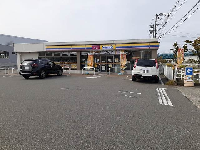 ローレルツインＡの周辺|ミニストップ鳥栖藤木町店まで850m