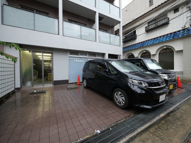 メゾンシティ鷺洲の駐車場