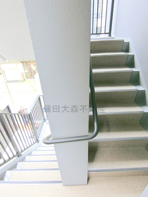シーズンフラッツ大森北三丁目のその他共用部分|共用階段