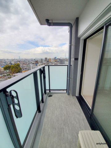 S-RESIDENCE高井田central　仲介手数料無料のバルコニー