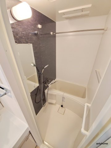 S-RESIDENCE高井田central　仲介手数料無料の浴室