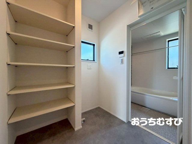 春日井市大手町2丁目(全13棟)の洗面所