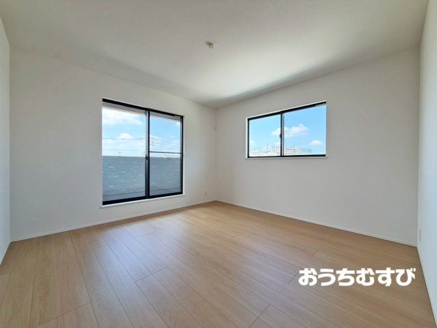 春日井市大手町2丁目(全13棟)の洋室