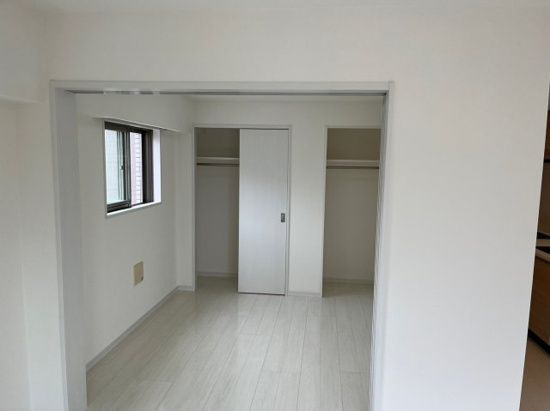ライジングプレイス浅草四番館の内装