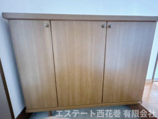 花巻市星が丘２丁目のアパートの収納|シューズBOX