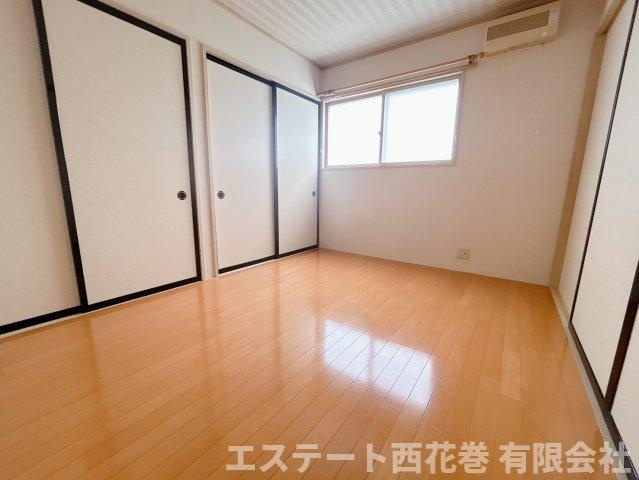 花巻市星が丘２丁目のアパートの洋室
