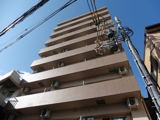 グランシャイニーの外観