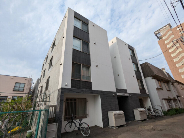 札幌市中央区南八条西１０丁目の賃貸マンション