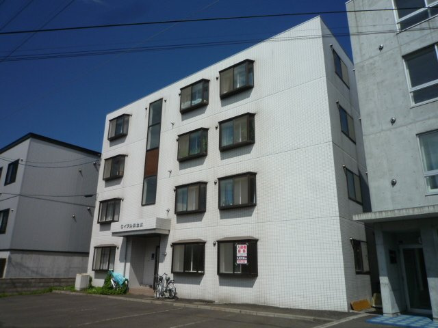 ロイアル麻生東