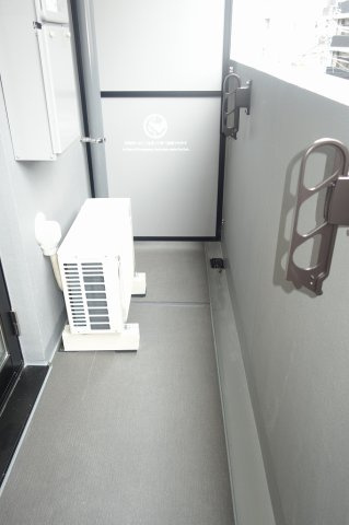 クラリティア上野稲荷町のバルコニー