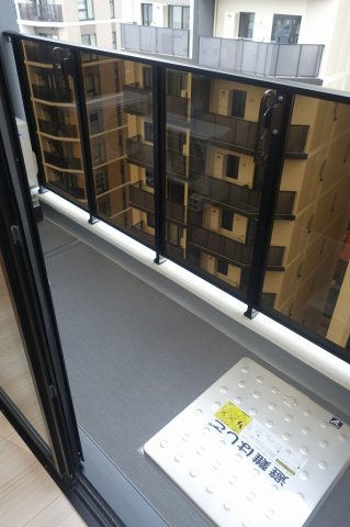 クラリティア上野稲荷町のバルコニー