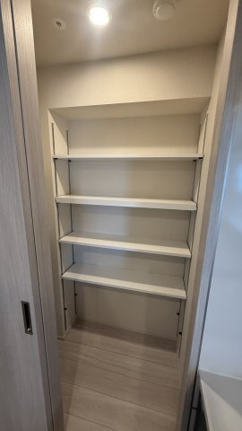 クラリティア上野稲荷町の収納