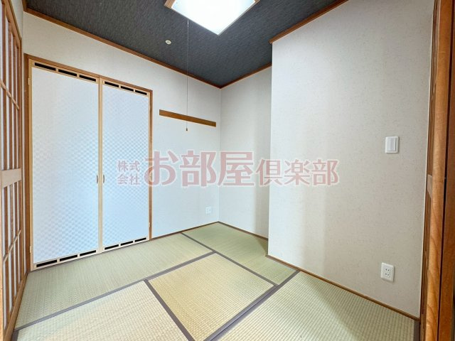 ロフティ諏訪野町の和室|畳の上でゆっくりとくつろげる和室です