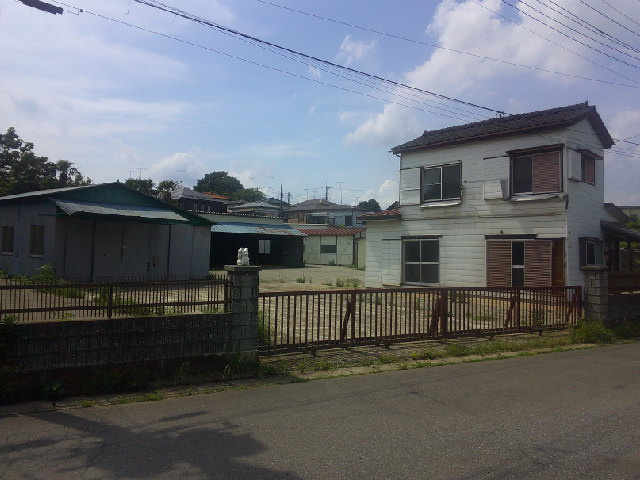 野田市木間ケ瀬の倉庫の外観