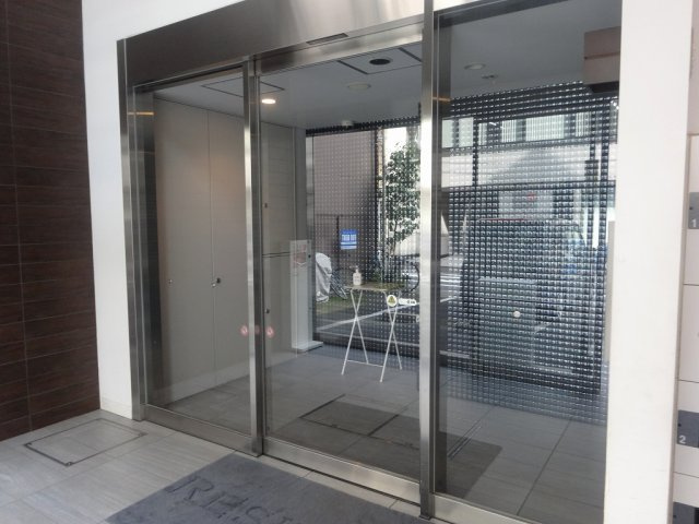 レジディア文京本郷Ⅲのエントランス