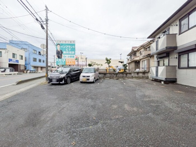 【駐車場】 | リバーサイド