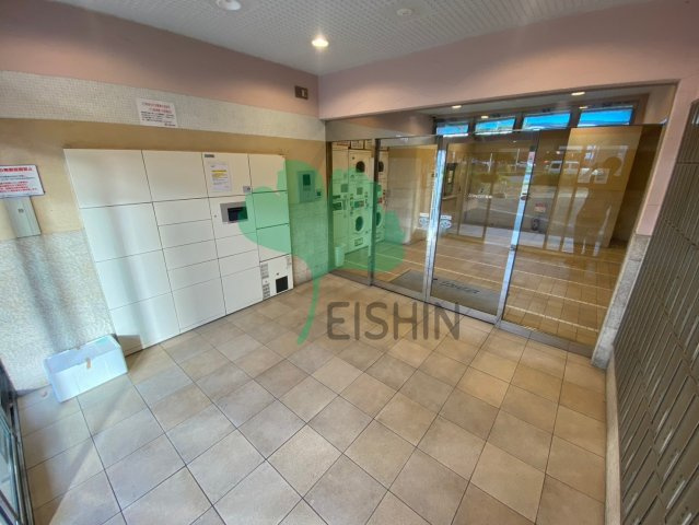 リファレンス箱崎のエントランス