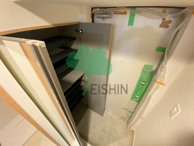 S-room美野島の玄関|下駄箱もしっかりついてます！