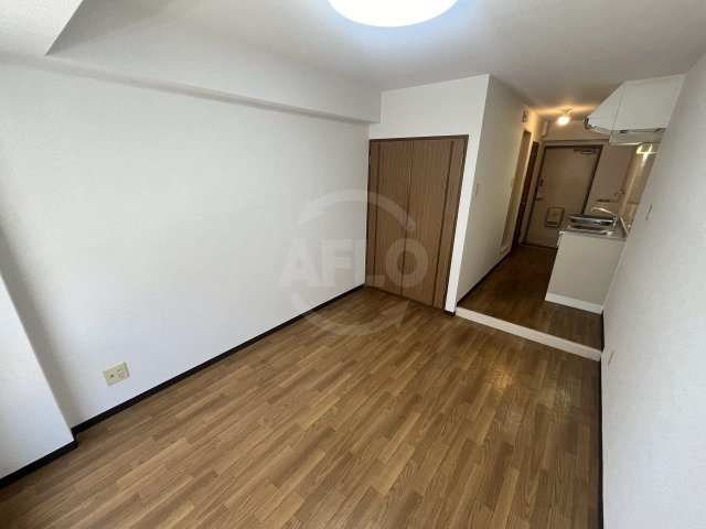R・マンションの寝室|洋室