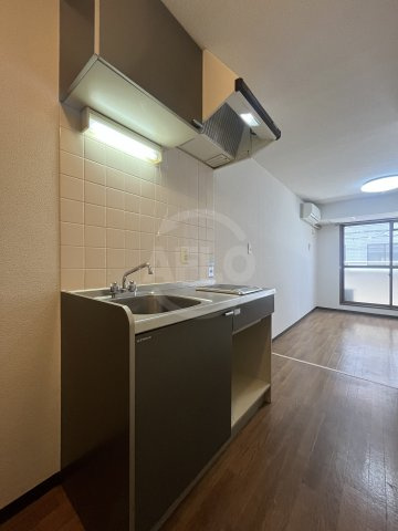 R・マンションのキッチン|キッチン