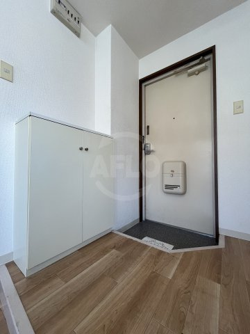 R・マンションの玄関|玄関