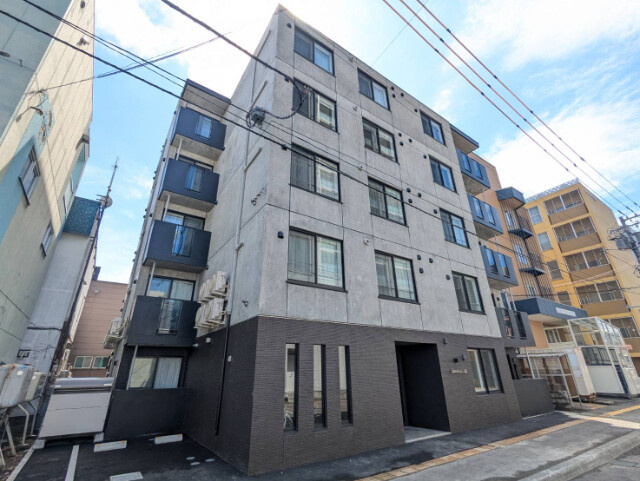 札幌市東区北十八条東１丁目の賃貸マンション