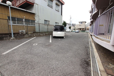 空確認要