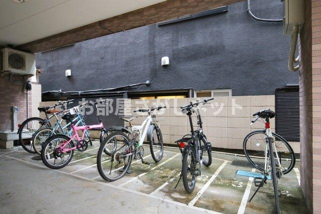 ガラ・ステージ西新宿【おとり物件なし】#学生・社会人にオススメ！初期費用分割払いOK！のその他共用部分|駐輪場