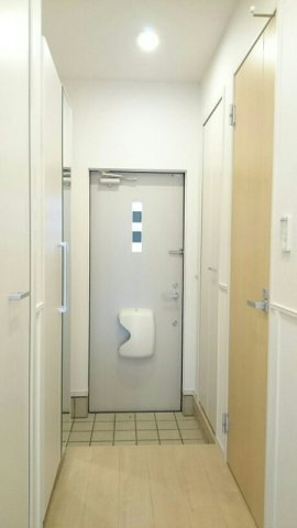 クレアージュの玄関