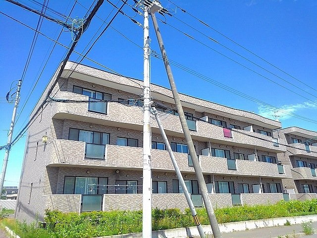 ラルゴプラジャ壱番館の外観