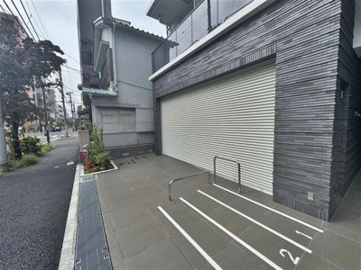 【エントランス】 | ＲＯＯＴｓ　Ｙｏｋｏｈａｍａ　Ｙｏｓｈｉｎｏｃｈｏ