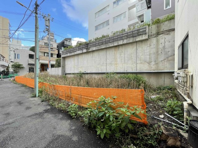 鶯谷町売地の外観