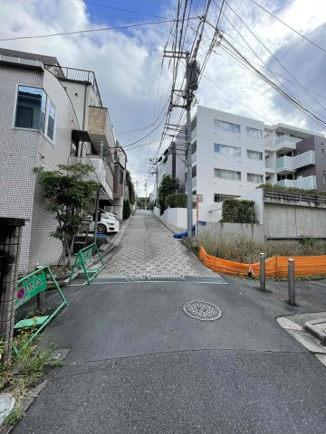 鶯谷町売地の前面道路含む現地写真