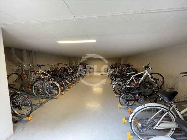 スプランディッド淀屋橋DUEのその他共用部分|スプランディッド淀屋橋DUE　駐輪場