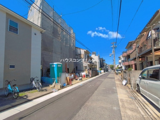 【前面道路含む現地写真】 | 名古屋市中村区五反城町６丁目34【仲介手数料無料】新築一戸建て　2号棟