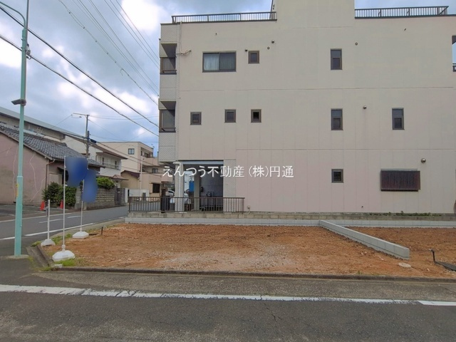 萱場2期の前面道路含む現地写真