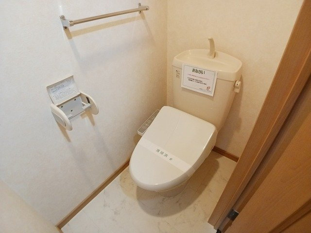 【トイレ】 | ヴィラージュＡ | ゆったりとした空間のトイレです
