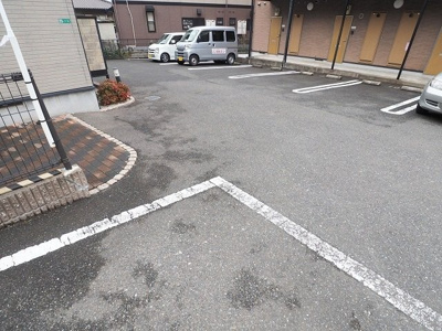 【駐車場】 | ヴィラージュＣ | 駐車場があります