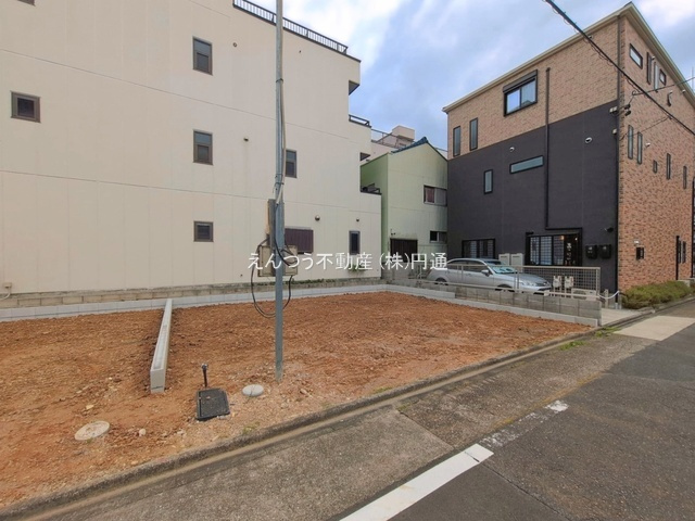 萱場2期の前面道路含む現地写真