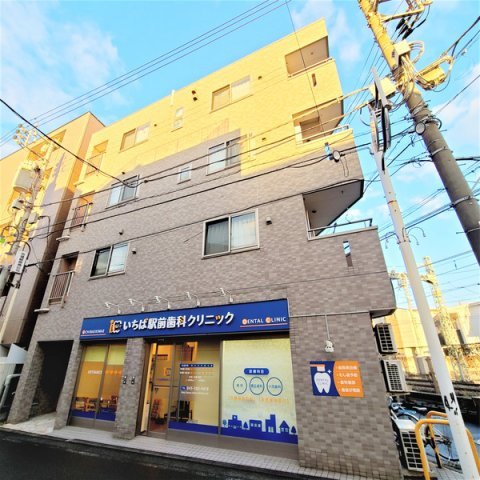 横浜市鶴見区市場上町の賃貸マンションの外観
